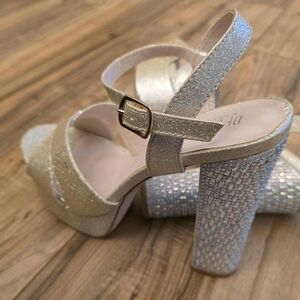 Elegant Silver Glitter Heels Size 10